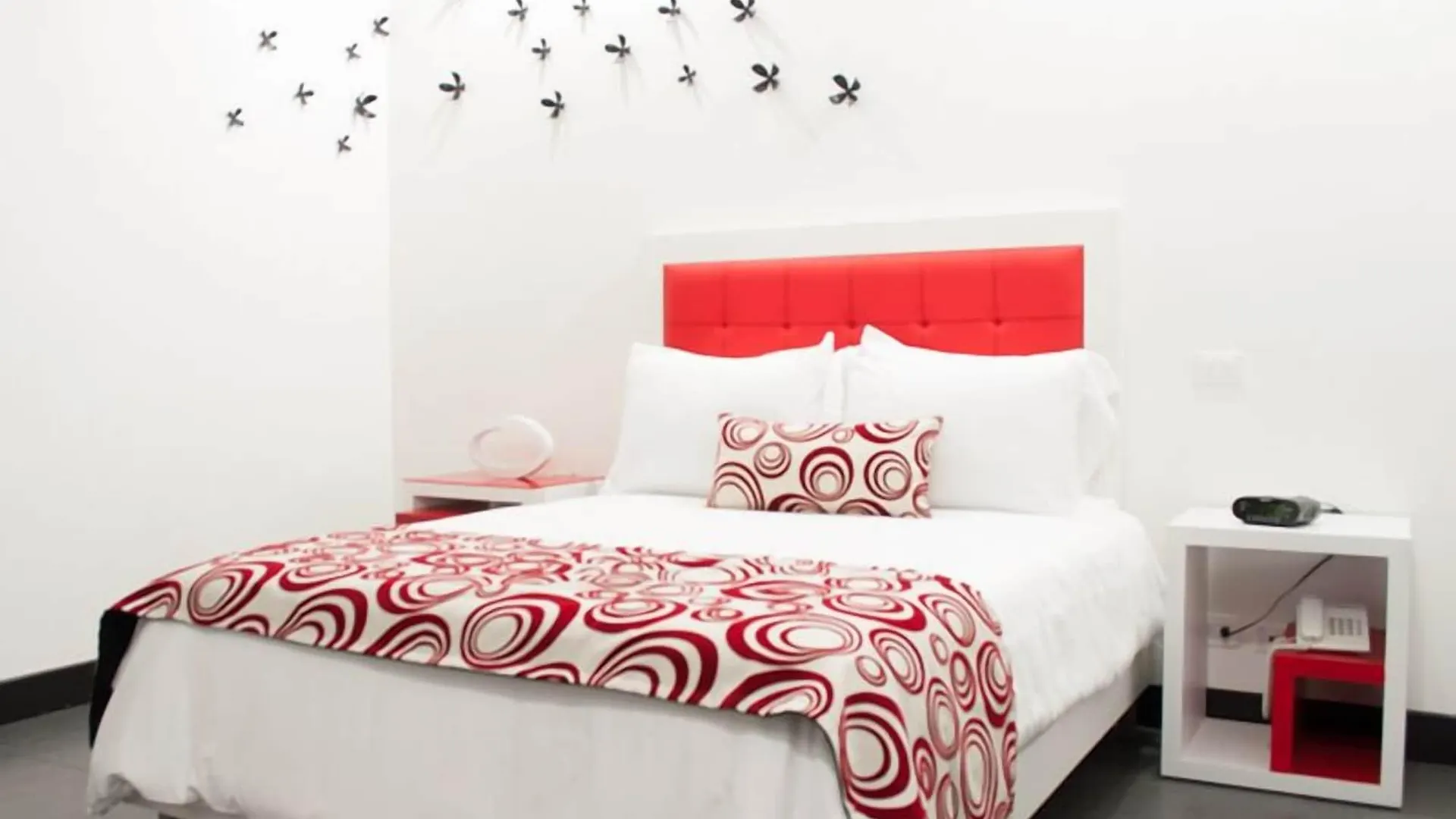 ***  Hotel Merlott Lleras Medellin Colombia