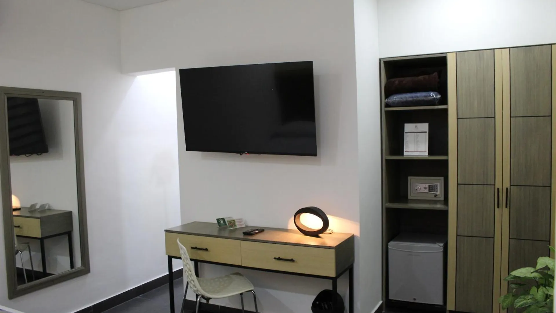 Hotel Merlott Lleras Medellin