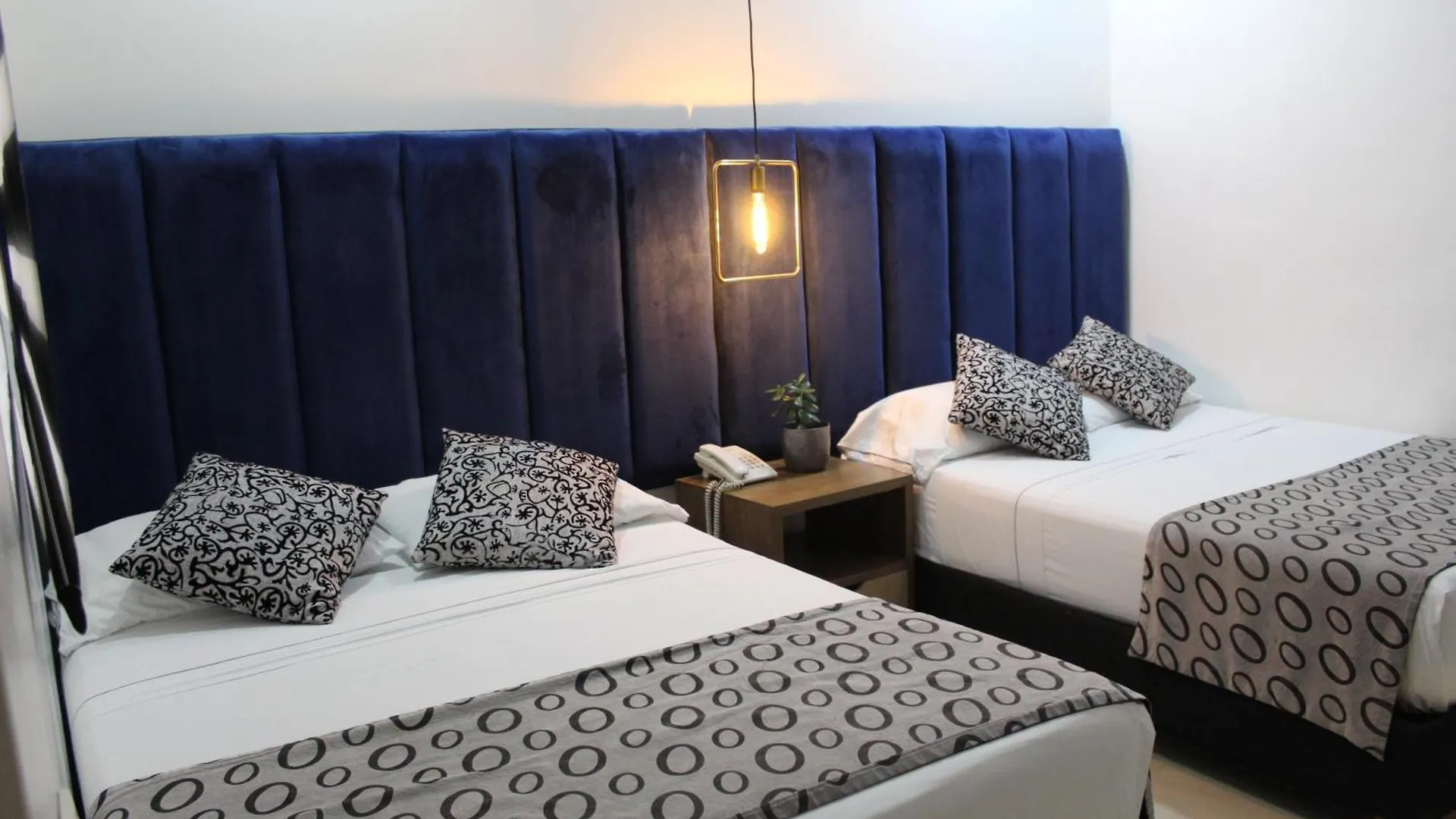 Hotel Merlott Lleras Medellin Colombia