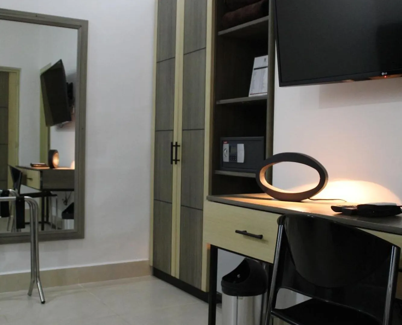 Hotel Merlott Lleras Medellin